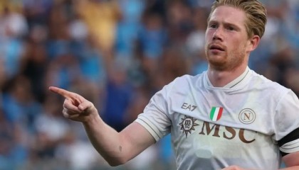 3月前难复出！德布劳内或提前解约 冬窗去沙特提前备战世界杯|凯文·德布劳内|曼城|那不勒斯|意甲|美加墨世界杯_新浪体育_新浪新闻