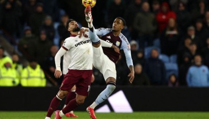 记者：帕奎塔随队出征森林，但维拉仍在和西汉姆联谈判以达成协议